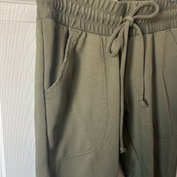 Free People Movement Joggers green Extra Small - Picture 2 of 7